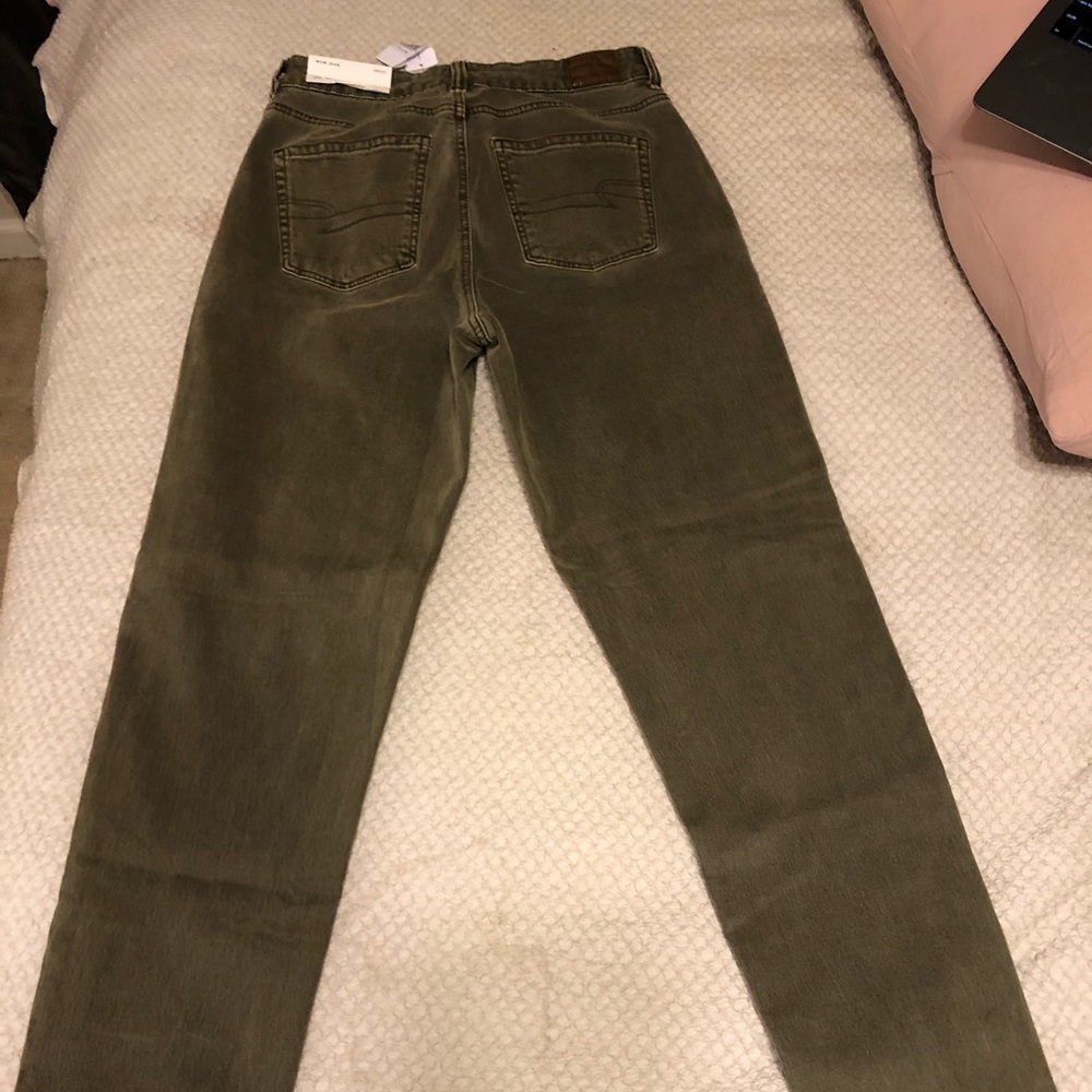 American eagle mom jeans